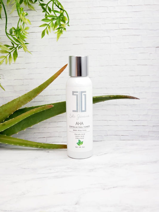 This Toner will help the skin absorb serums and moisturizers more efficiently.