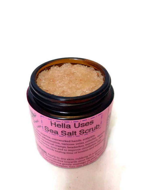 my Hella Uses Oil with Himalayan Sea Salt which has 80+ minerals and is harvested from a source free of our common day pollutants.